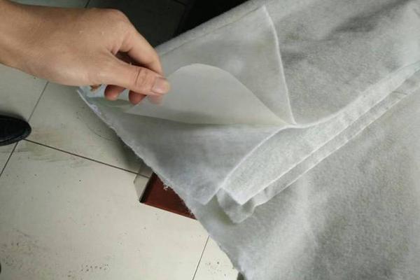 復(fù)合土工膜和sbs哪個(gè)耐曬性好  第3張
